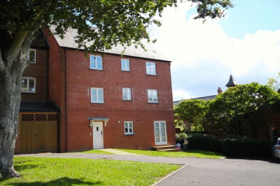 2&nbsp;Bedroom&nbsp;Flat